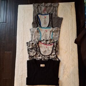 Cyrus Black and Gray Casual Tank Tops